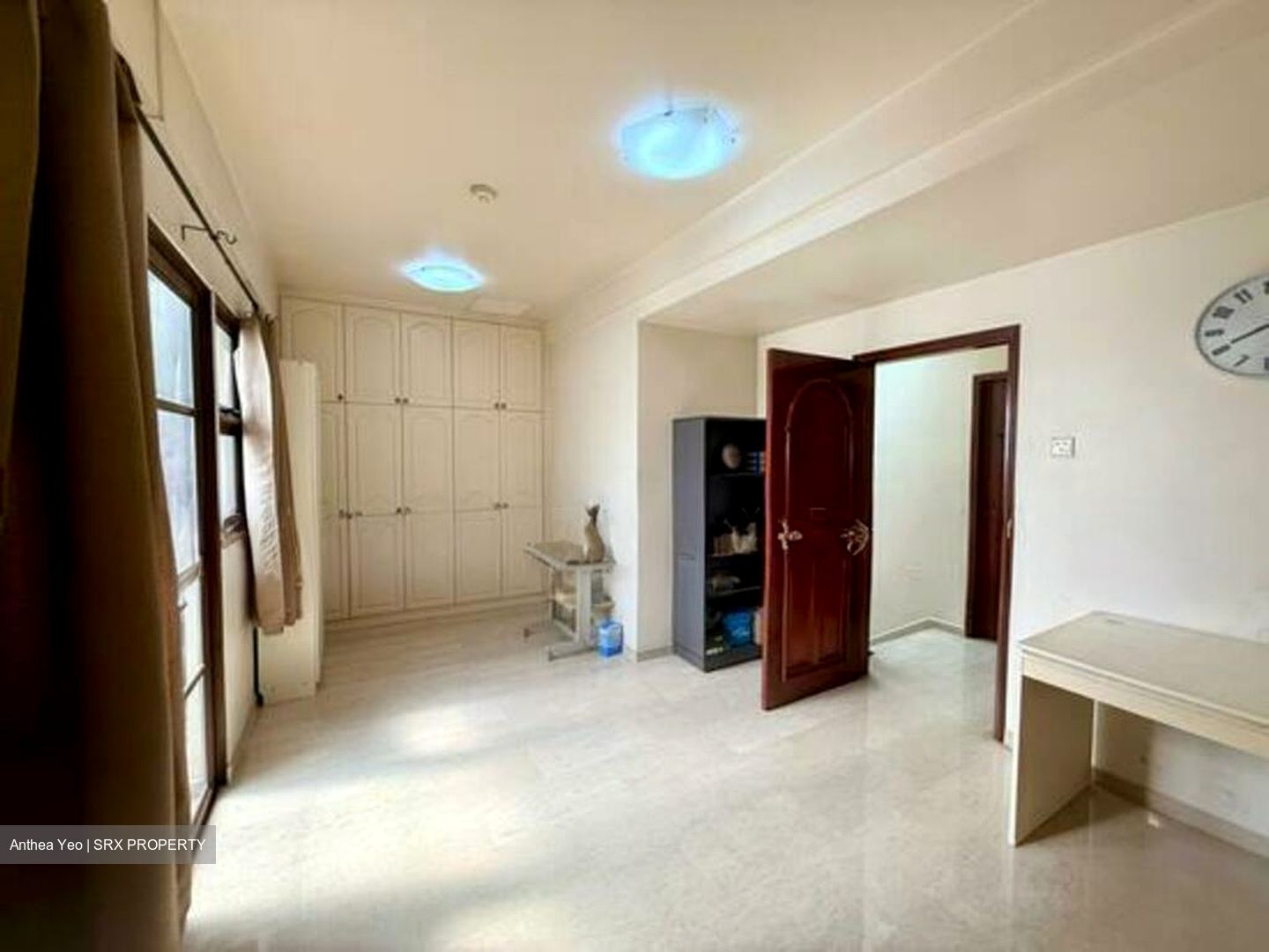 Cambridge Road (D8), Terrace #551977671